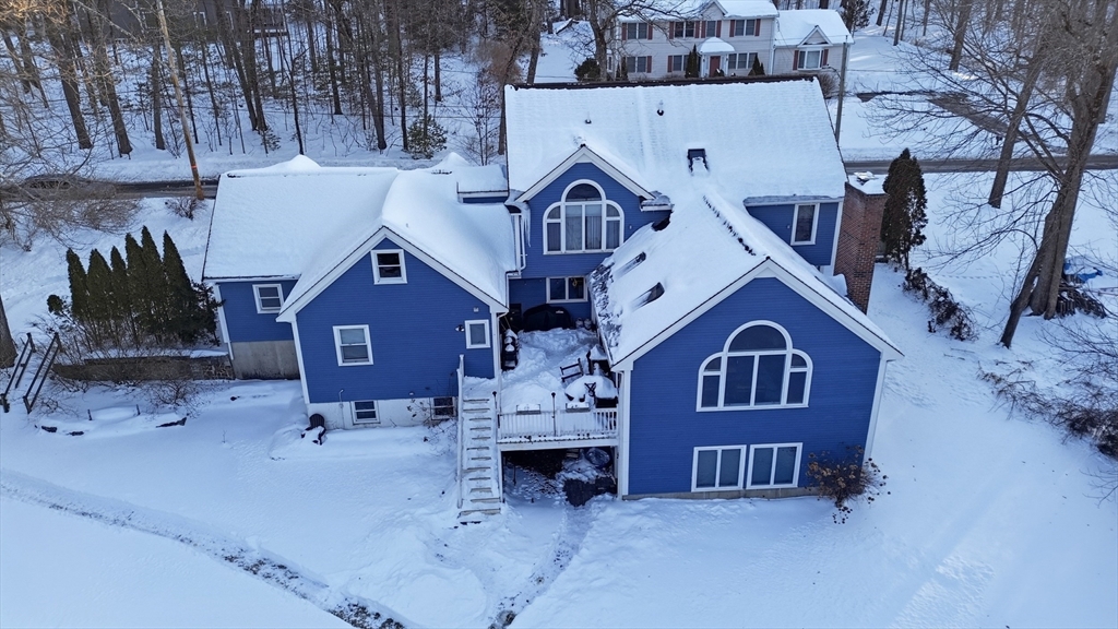 28 Hume Road Bedford, MA 01730 - Photo 35 of 42