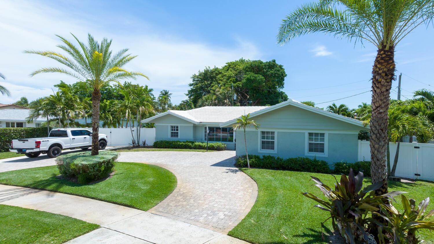 130 Gulfstream Road North Palm Beach, FL 33408 - Photo 1 of 36 130 Gulfstream Rd North Palm-large-001-0