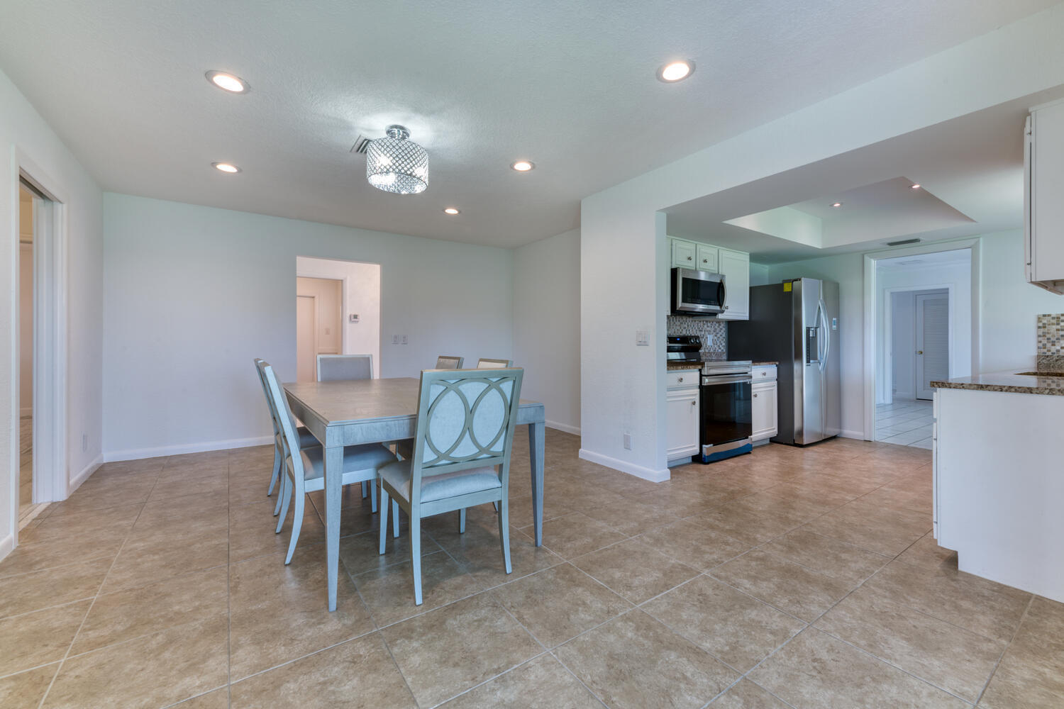 130 Gulfstream Road North Palm Beach, FL 33408 - Photo 19 of 36 130 Gulfstream Rd North Palm-large-019-0