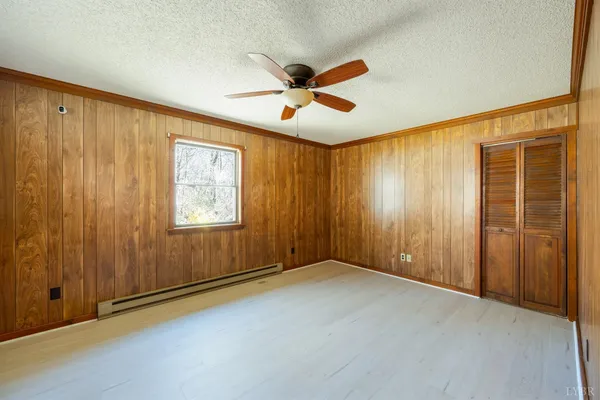 $468,500 | 1095 Campbells Mountain Road, Tyro, VA 22976