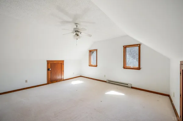 $468,500 | 1095 Campbells Mountain Road, Tyro, VA 22976