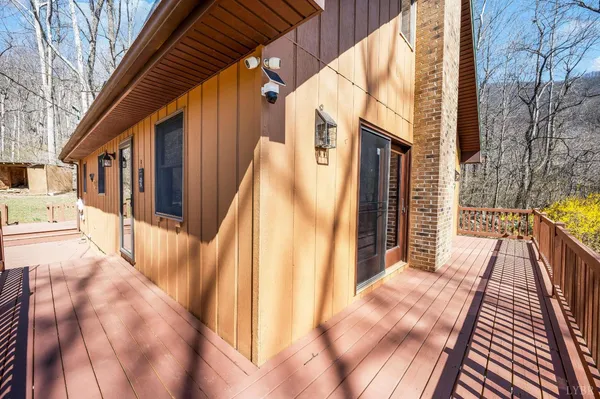 $468,500 | 1095 Campbells Mountain Road, Tyro, VA 22976