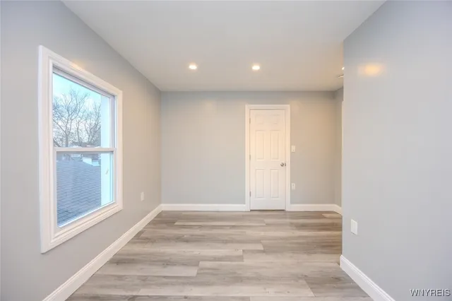 $194,900 | 2658 Niagara Avenue, Niagara Falls, NY 14305