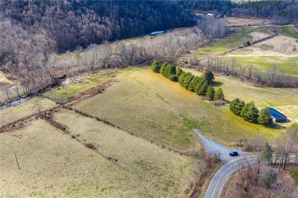 8000 Longbottom Road Hays, NC 28635 - Photo 6 of 6