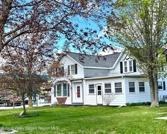 $2,000 | 7734 Main Street, Hunter, NY 12442