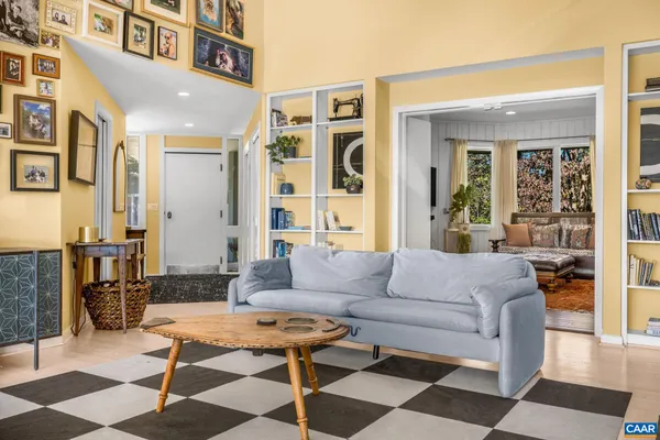 $1,850,000 | 5498 Wyant Lane, Charlottesville, VA 22903