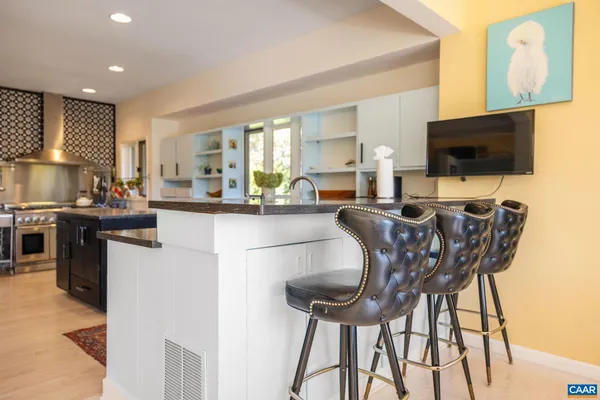 $1,850,000 | 5498 Wyant Lane, Charlottesville, VA 22903