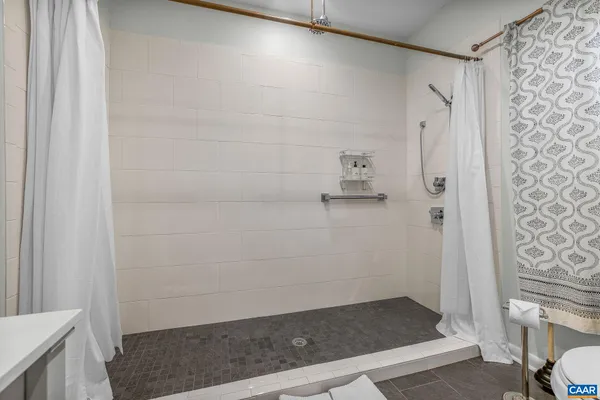 $1,850,000 | 5498 Wyant Lane, Charlottesville, VA 22903