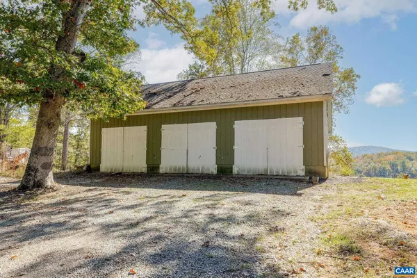 $1,850,000 | 5498 Wyant Lane, Charlottesville, VA 22903