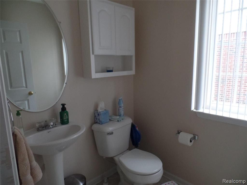 4075 Strathmore Lane Canton, MI 48188 - Photo 13 of 17