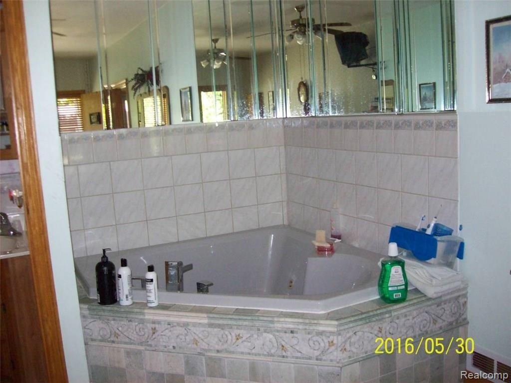 5908 Port Austin Road Caseville, MI 48725 - Photo 12 of 15 11.jpg