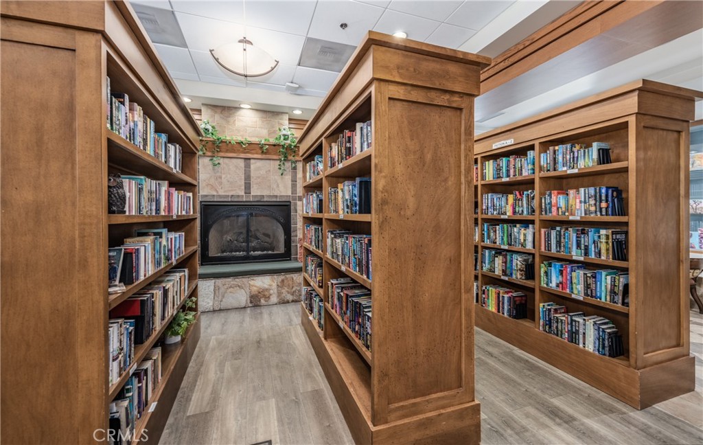 1760 Scottsdale Road Beaumont, CA 92223 - Photo 27 of 37 LIBRARY AND READING ROOM