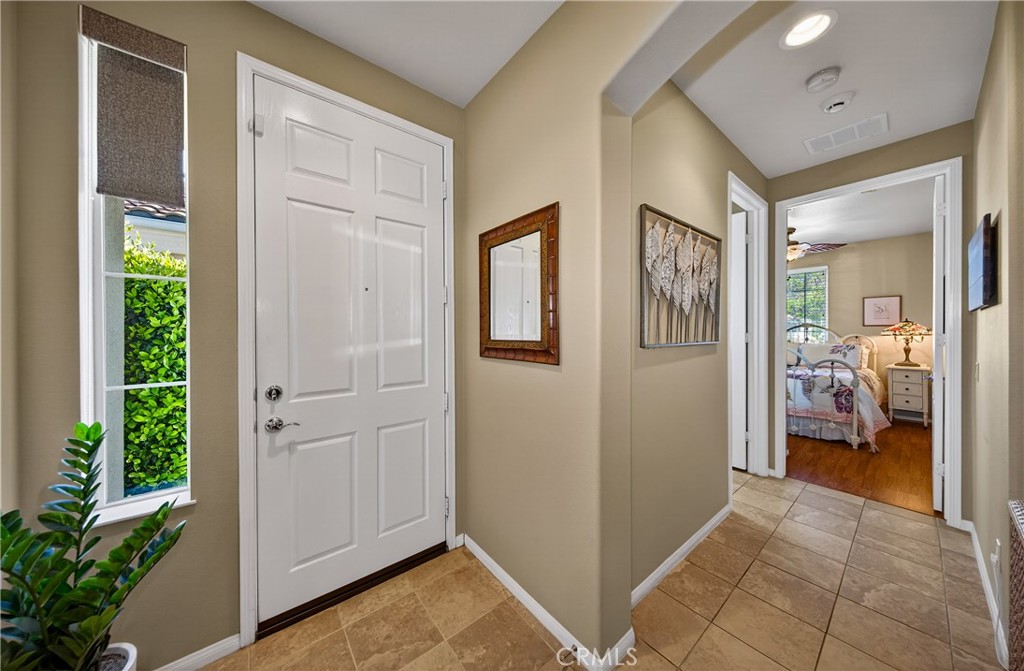 1760 Scottsdale Road Beaumont, CA 92223 - Photo 4 of 37 ENTRY