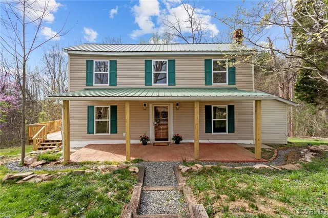 $264,500 | 1413 First Rock Road, Prospect, VA 23960