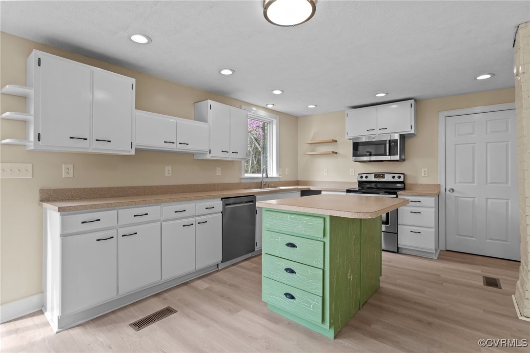 1413 First Rock Road Prospect, VA 23960 - Photo 7 of 50 Large kitchen, painted cabinetry, new countertops