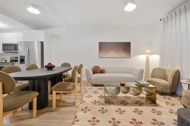 $4,200 | 1542 Northwest 2nd Street, Unit 105, Miami, FL 33125