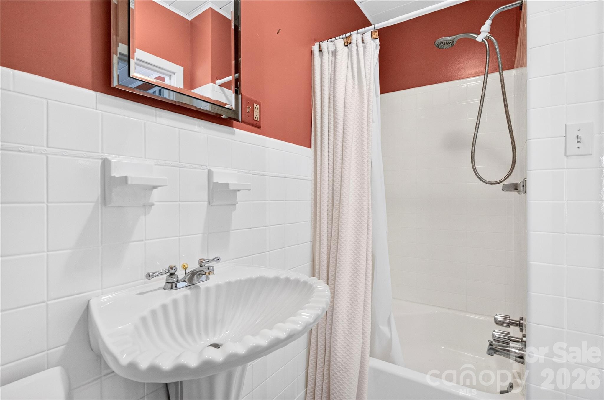 25 Inglewood Road Asheville, NC 28804 - Photo 20 of 35
