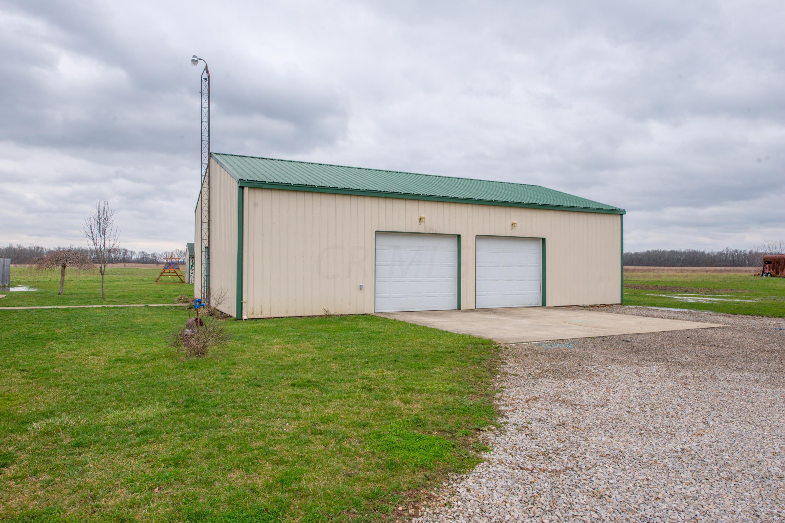 26488 Westfall Road Circleville, OH 43113 - Photo 9 of 69 Gallery Image 9