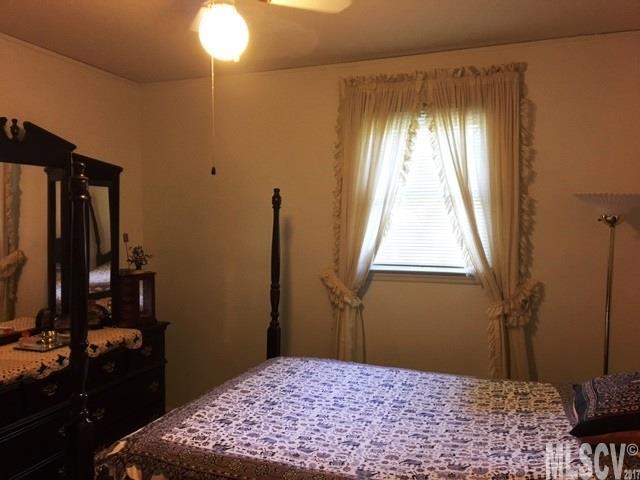 2220 Olde Well Road Hudson, NC 28638 - Photo 4 of 18 Gallery Image 4
