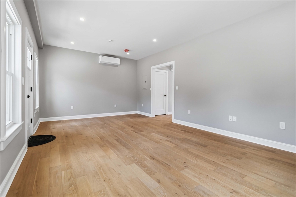 16 Hillside Street, Unit 2 Maynard, MA 01754 - Photo 4 of 22