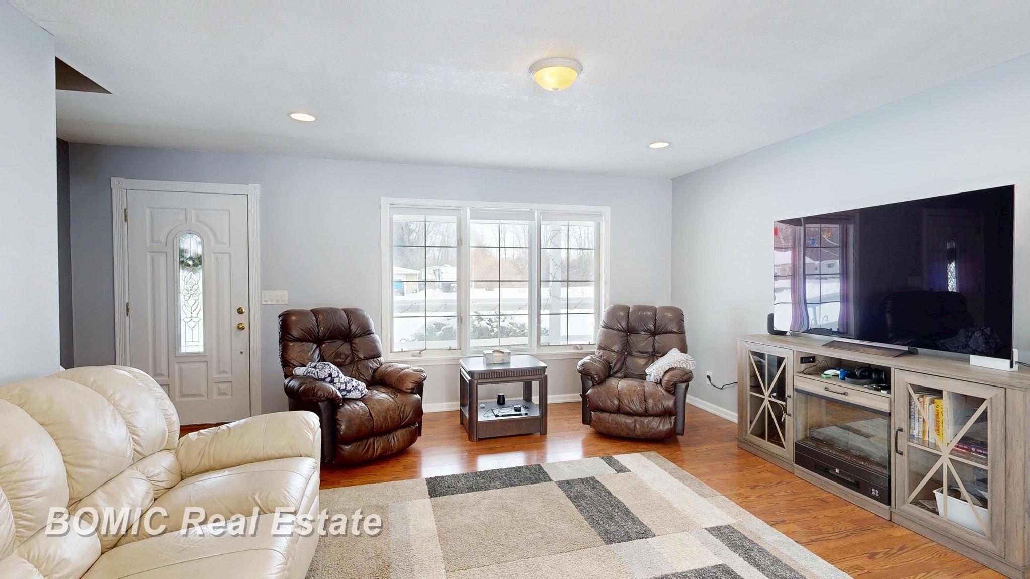 1910 East Curtis Road Birch Run, MI 48415 - Photo 7 of 41 Gallery Image 7