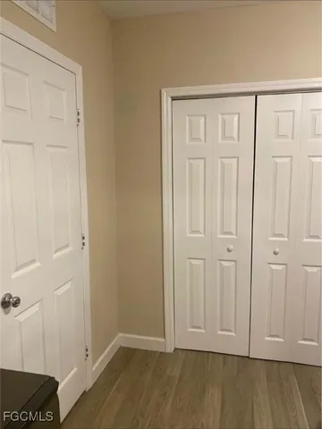 $1,300 | 5230 32nd Avenue Southwest, Naples, FL 34116