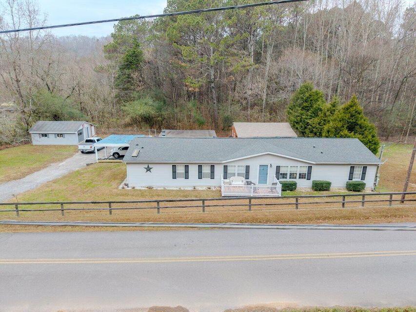 357 Rabbit Valley Road Northwest Cleveland, TN 37312 - Photo 3 of 48 20251208134530915580000000-o