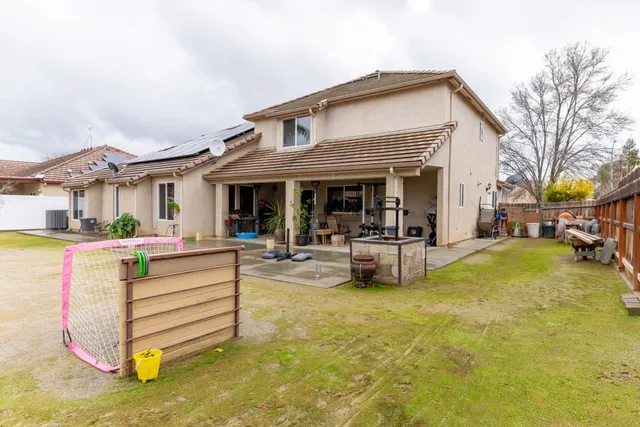 $565,000 | 481 Malibu Drive, Coalinga, CA 93210