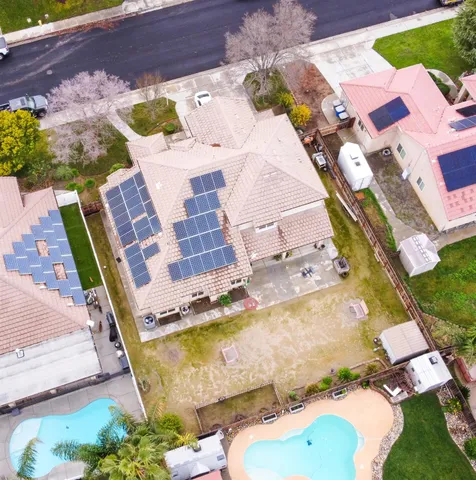 $565,000 | 481 Malibu Drive, Coalinga, CA 93210