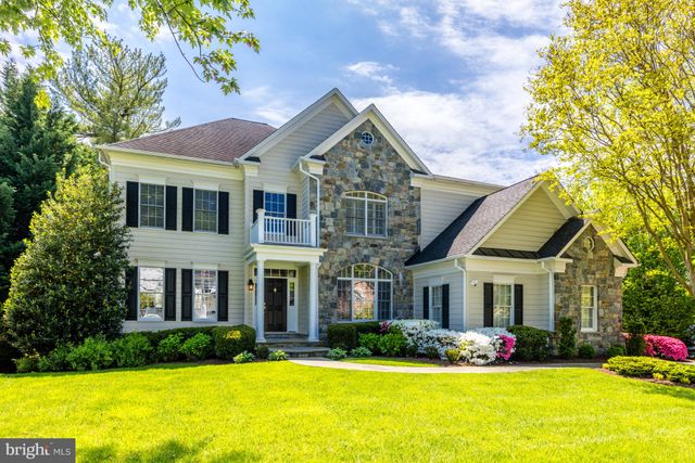 $2,500,000 | 1412 Kurtz Road, McLean, VA 22101