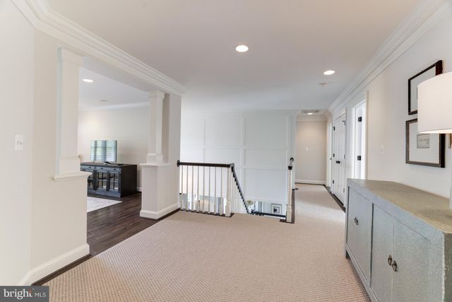 $2,500,000 | 1412 Kurtz Road, McLean, VA 22101