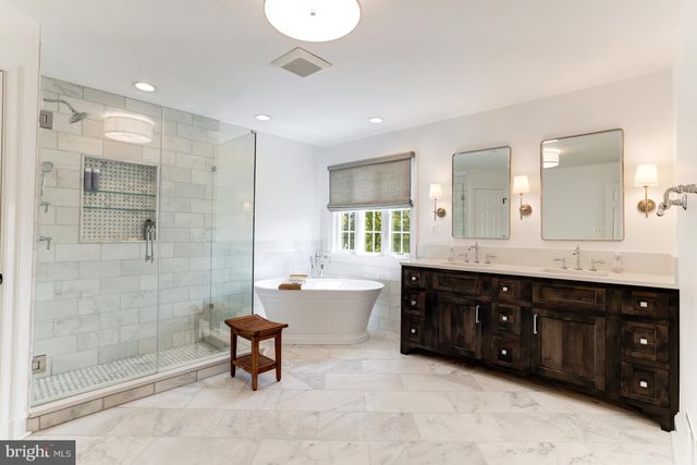 $2,500,000 | 1412 Kurtz Road, McLean, VA 22101