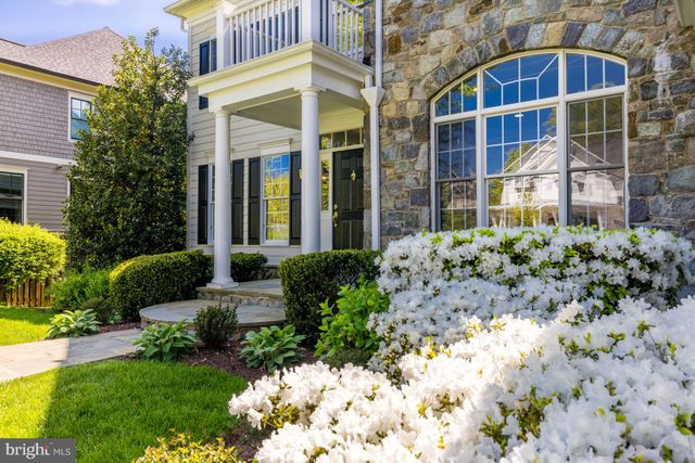 $2,500,000 | 1412 Kurtz Road, McLean, VA 22101