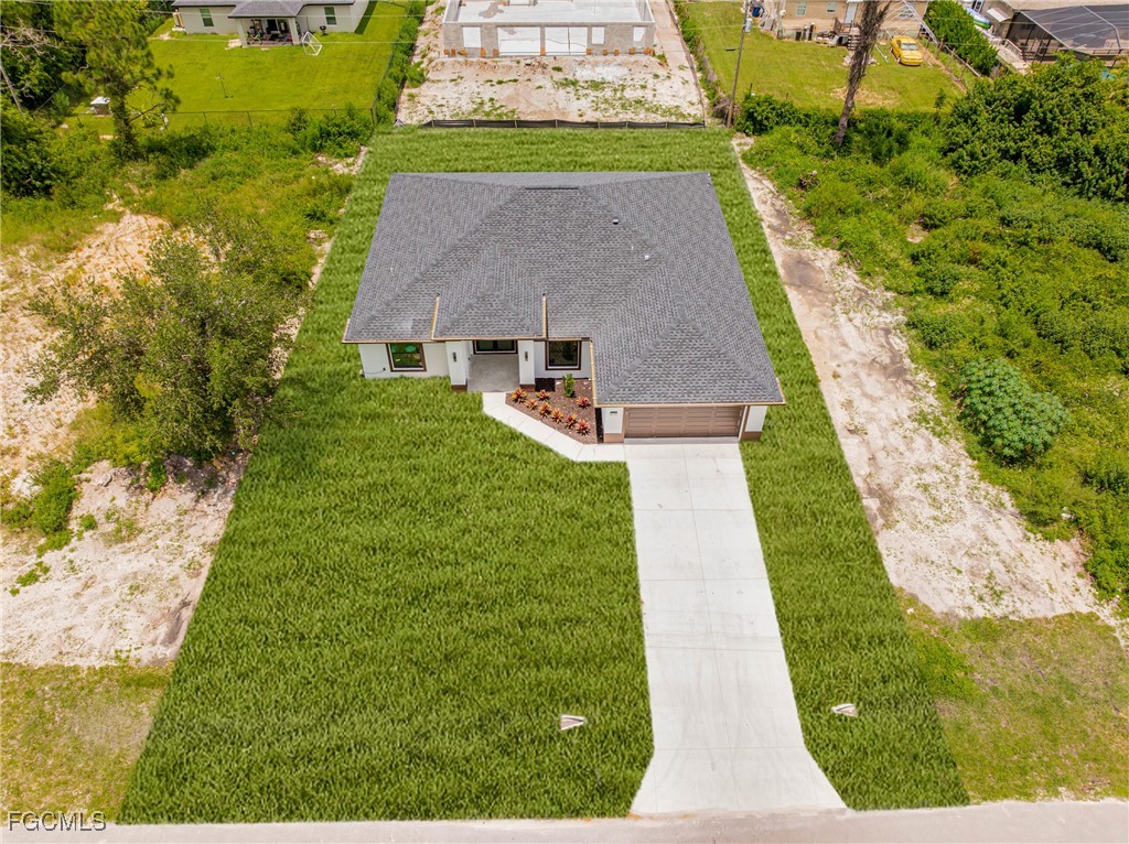 front view of house with yard