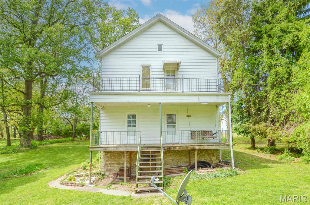 2387 Alby Street Alton, IL 62002 - Photo 6 of 33