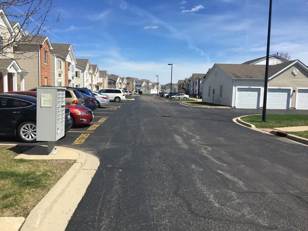 $2,100 | 122 Bertram Drive, Unit A, Yorkville, IL 60560