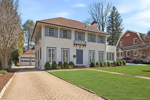 $2,195,000 | 120 Brite Avenue, Scarsdale, NY 10583