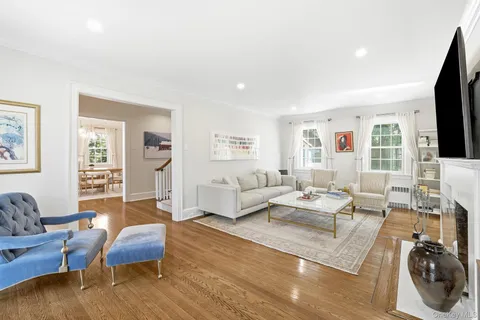 $2,195,000 | 120 Brite Avenue, Scarsdale, NY 10583