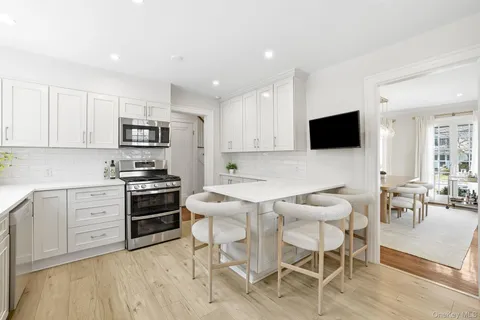 $2,195,000 | 120 Brite Avenue, Scarsdale, NY 10583