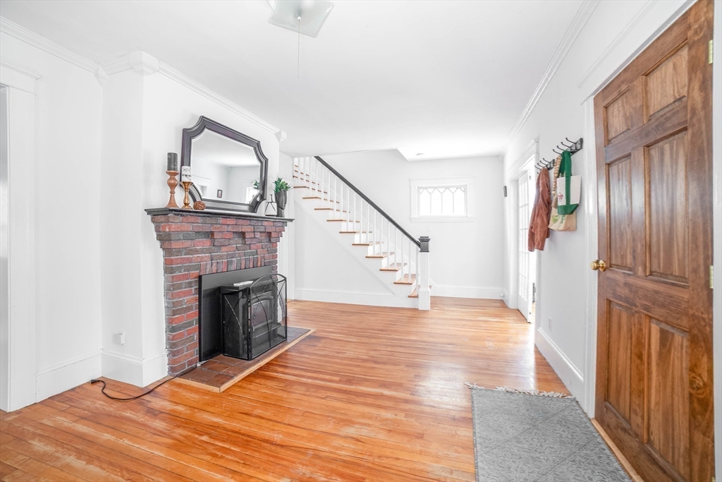 110 Beverly Road Worcester, MA 01605 - Photo 16 of 26