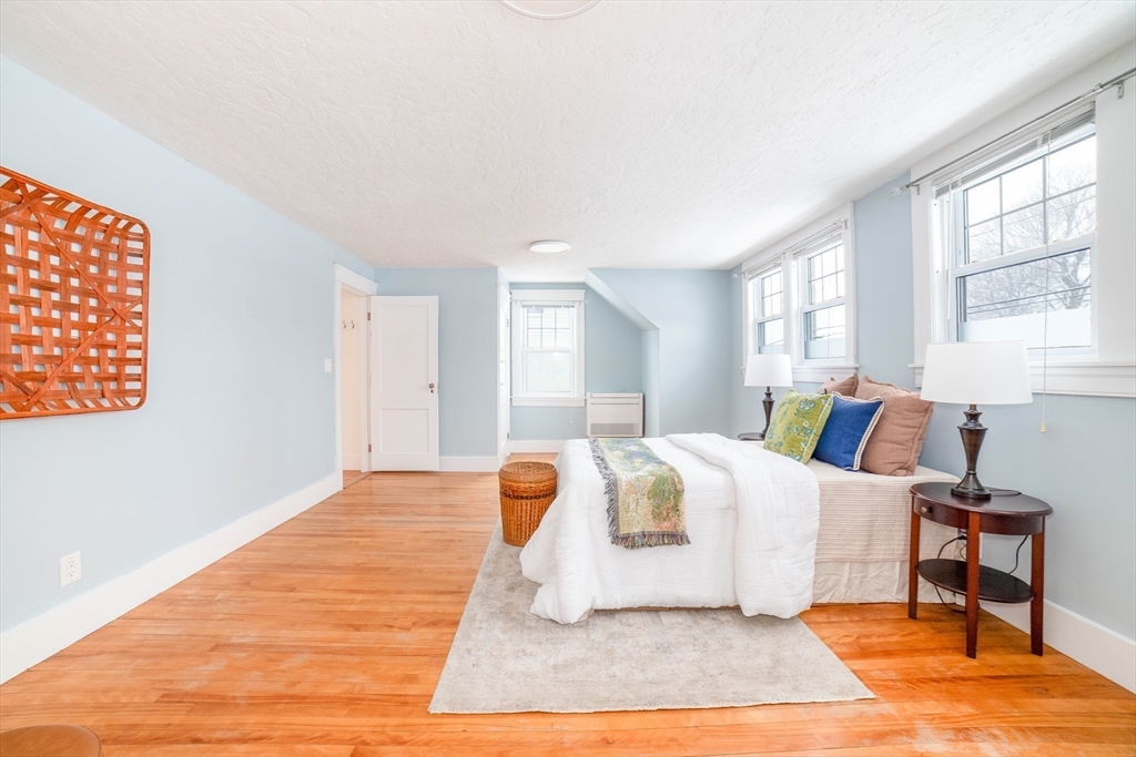 110 Beverly Road Worcester, MA 01605 - Photo 20 of 26