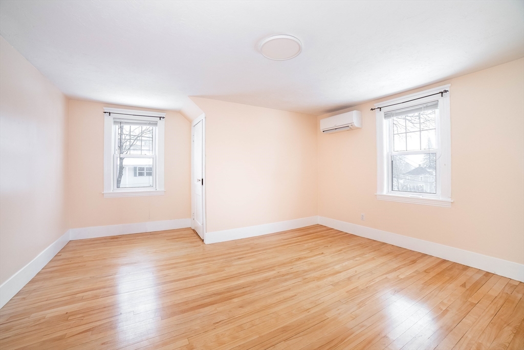 110 Beverly Road Worcester, MA 01605 - Photo 21 of 26