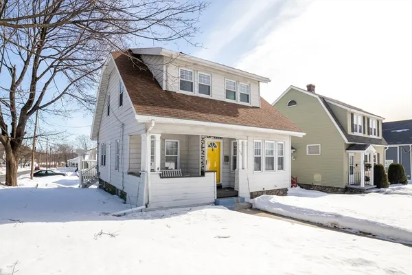 $425,000 | 110 Beverly Road, Worcester, MA 01605