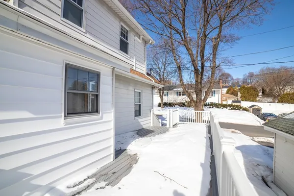 $425,000 | 110 Beverly Road, Worcester, MA 01605