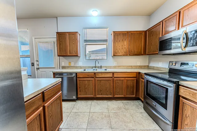 $205,000 | 10311 Lateleaf Oak, San Antonio, TX 78223