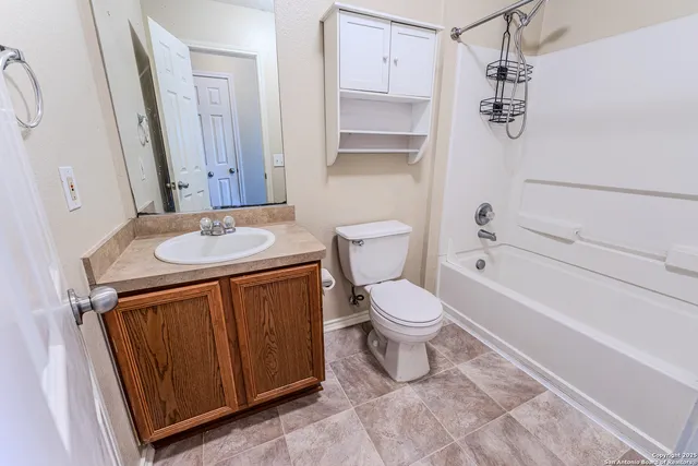 $205,000 | 10311 Lateleaf Oak, San Antonio, TX 78223