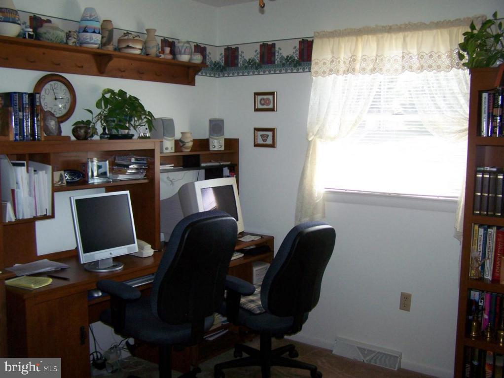 454 Stracks Dam Road Myerstown, PA 17067 - Photo 9 of 21 Gallery Image 9