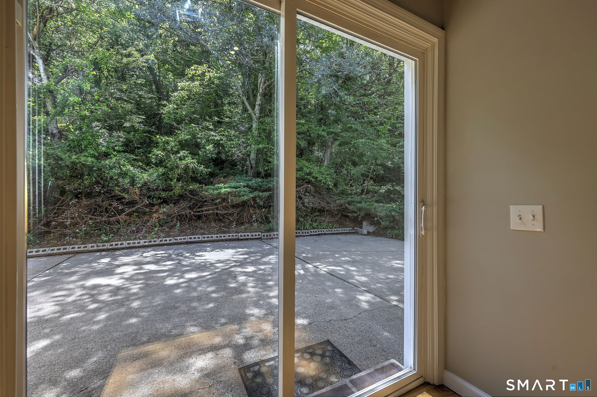210 Cloudland Road North Haven, CT 06473 - Photo 34 of 40