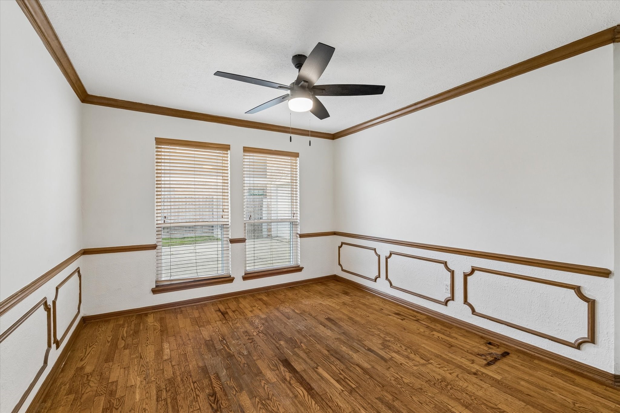 17902 Fernbluff Drive Spring, TX 77379 - Photo 9 of 29 Gallery Image 9