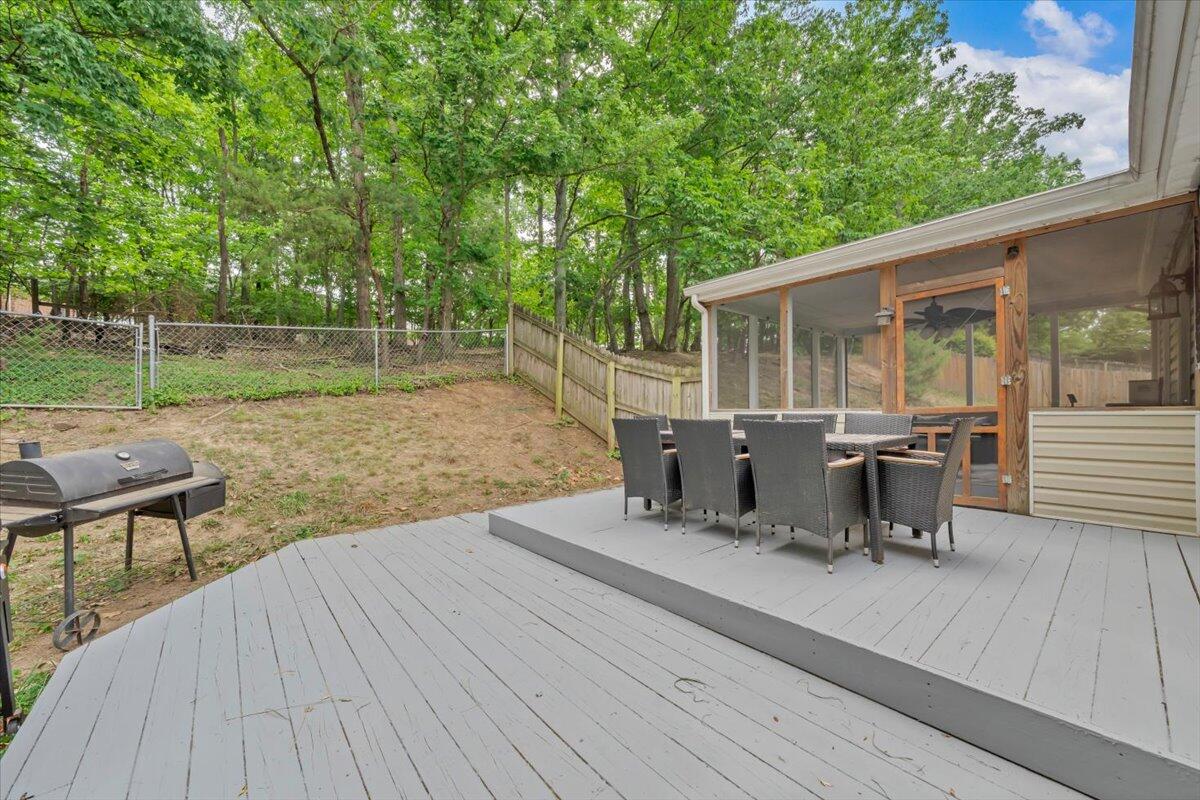 3030 Sedgefield Road Southwest Roanoke, VA 24018 - Photo 41 of 49 41-MIB06852